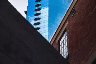 自建服务器与私有云区别在哪，自建服务器与私有云的区别，深入剖析与全面比较