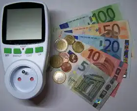 云服务一个月多少钱一个月，云服务每月收费情况分析及成本控制策略