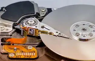 电脑主机静电的工作原理是什么，电脑主机静电工作原理详解，揭秘静电的奥秘
