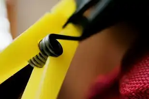 电脑主机闪烁红灯怎么回事儿，电脑主机闪烁红灯，原因排查及解决方法详解