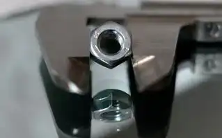 云桌面终端设备，云桌面终端设备与云服务器，深度解析两者之间的差异与联系