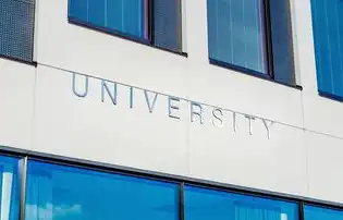 云服务器厂商排名前十名有哪些,2023年全球云服务器厂商权威榜单,十大服务商深度解析与选型指南